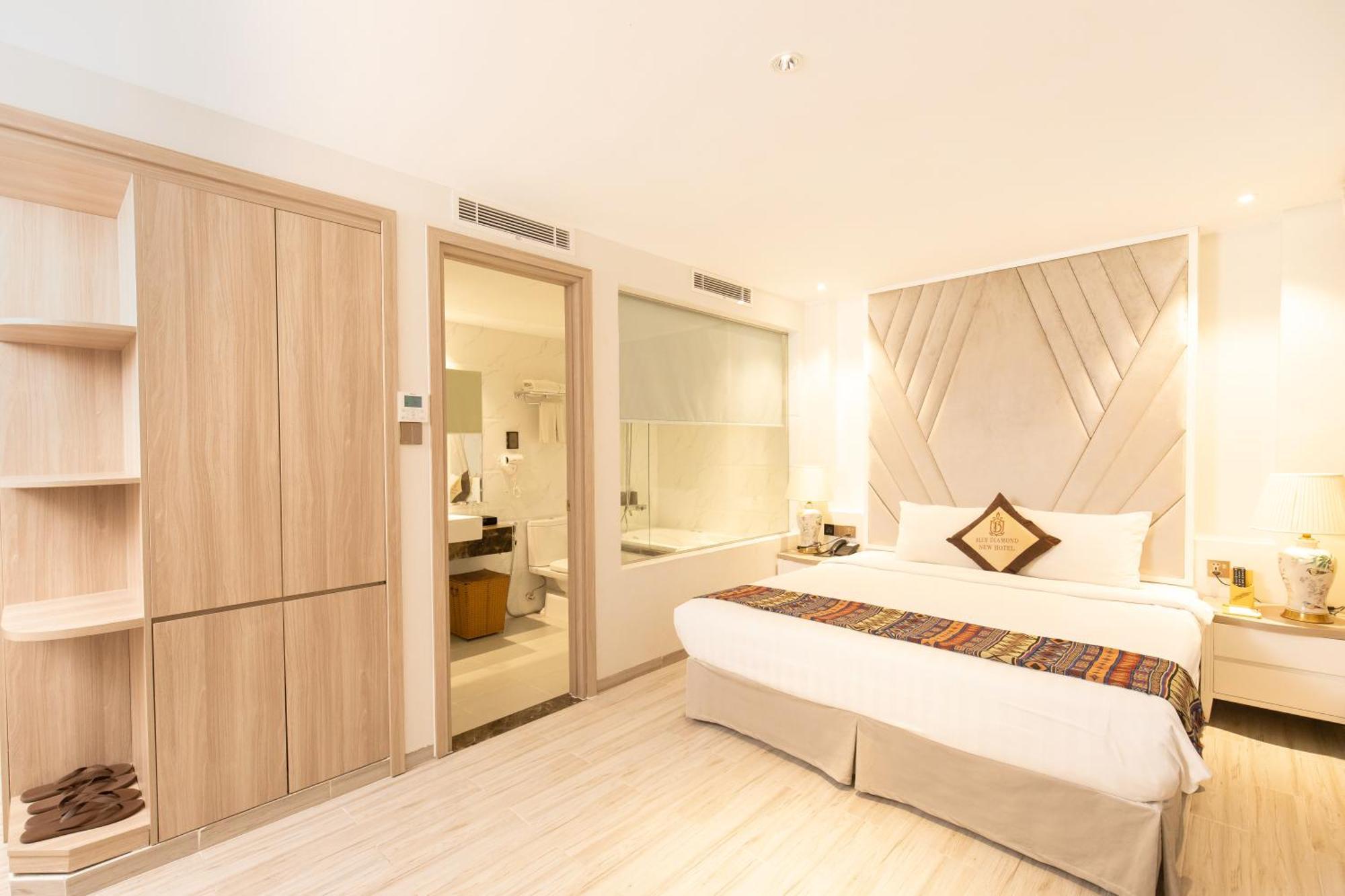Nicecy Suite Hotel & Spa Хошимин Екстериор снимка
